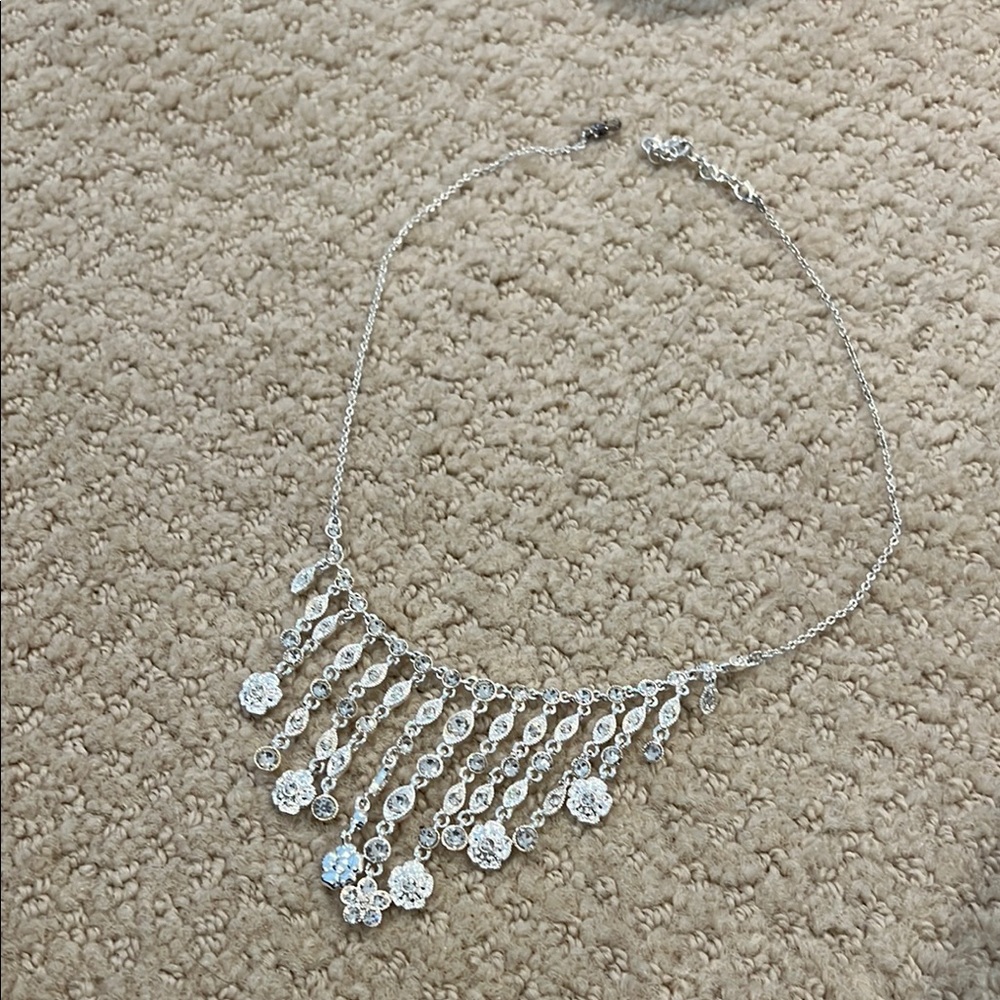 Elegant Silver Necklace
